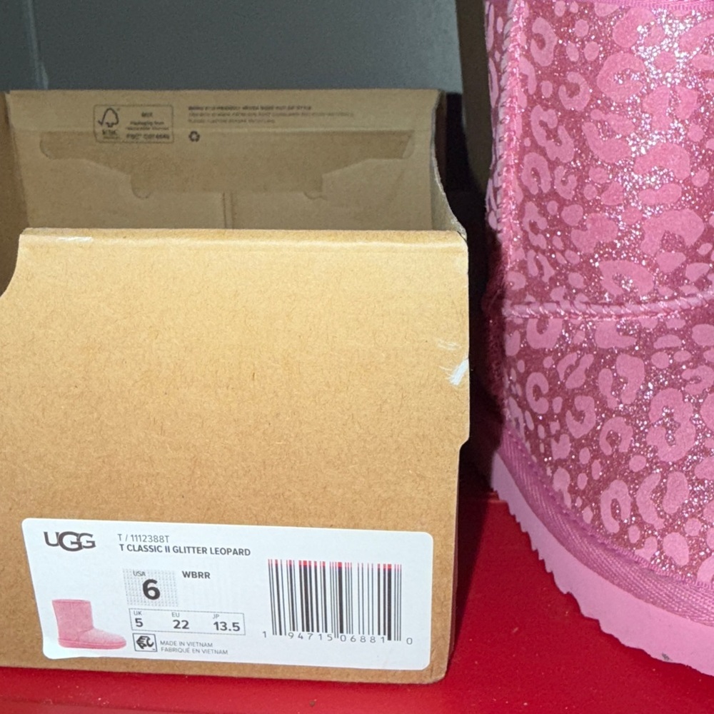 UGG toddler Sz6c Classic Glitter Pink Leopard Boots - Picture 3 of 4
